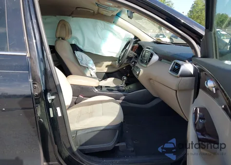 2016 Kia Sorento 2.4L Lx from USA, damaged, VIN 5XYPG4A32GG127878